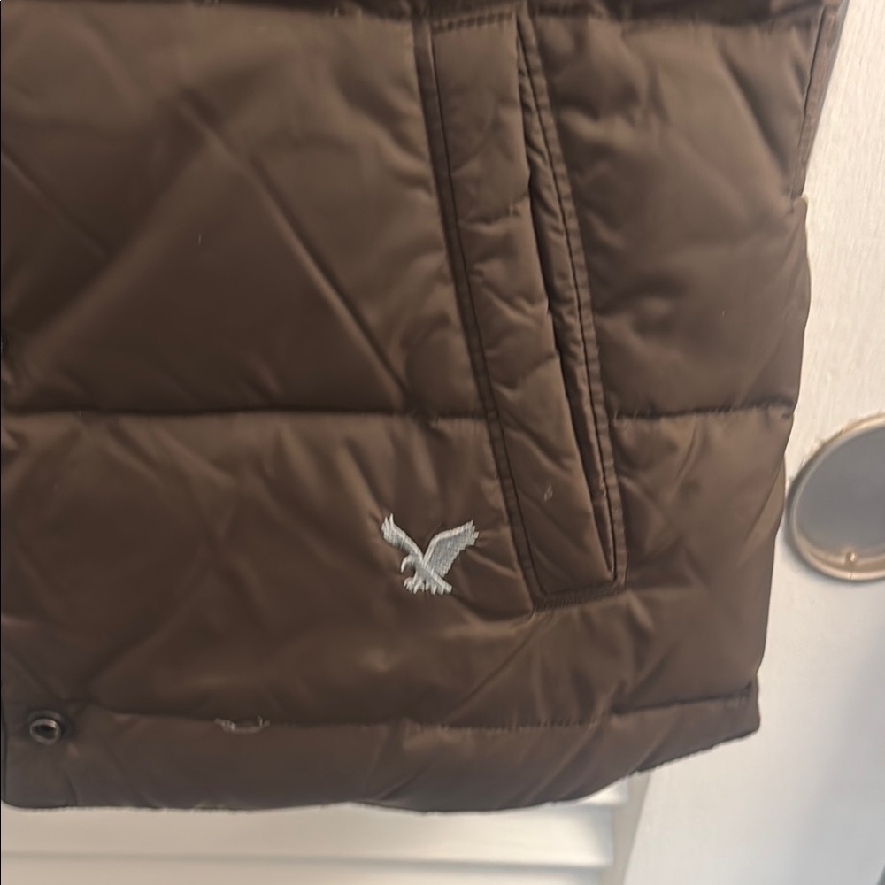American Eagle Outfitters Brown Puffer Vest - Size Small - Picture 3 of 4